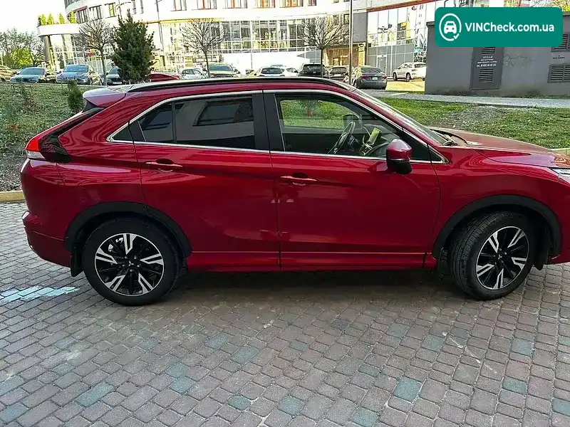 Mitsubishi Eclipse Cross 2021, фото з оголошення 2 з 21, VIN JMBXTGK1WMZ001195