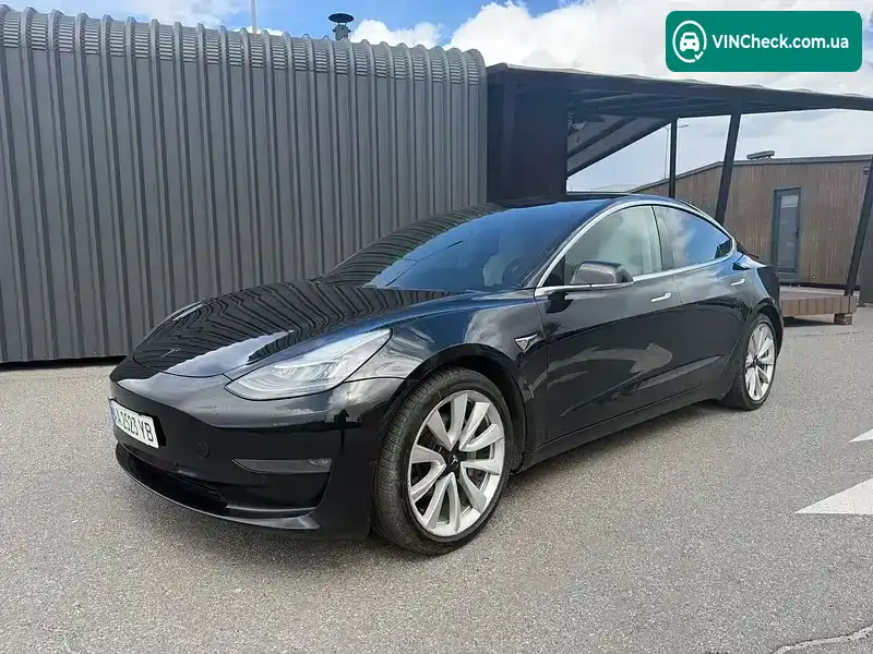 Tesla Model 3 2019, фото з оголошення 2 з 21, VIN 5YJ3E1EBXKF392231