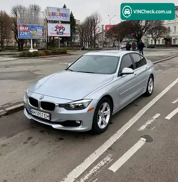 BMW 3 Series 2014, фото з оголошення 1 з 20, VIN WBA3B1C56EP680356