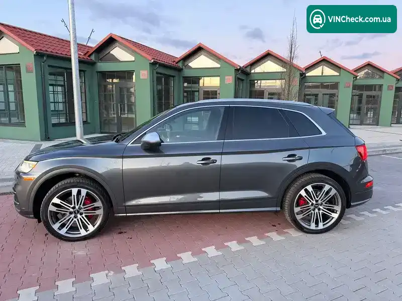 Audi SQ5 2018, фото з оголошення 2 з 20, VIN WA1C4AFY1J2240985