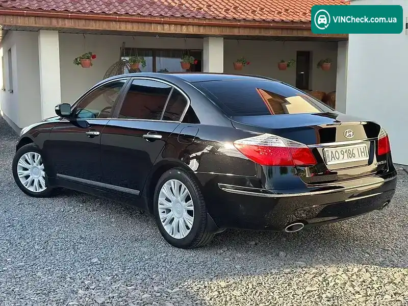 Hyundai Genesis 2008, фото з оголошення 2 з 20, VIN KMHGC41EP9U030612