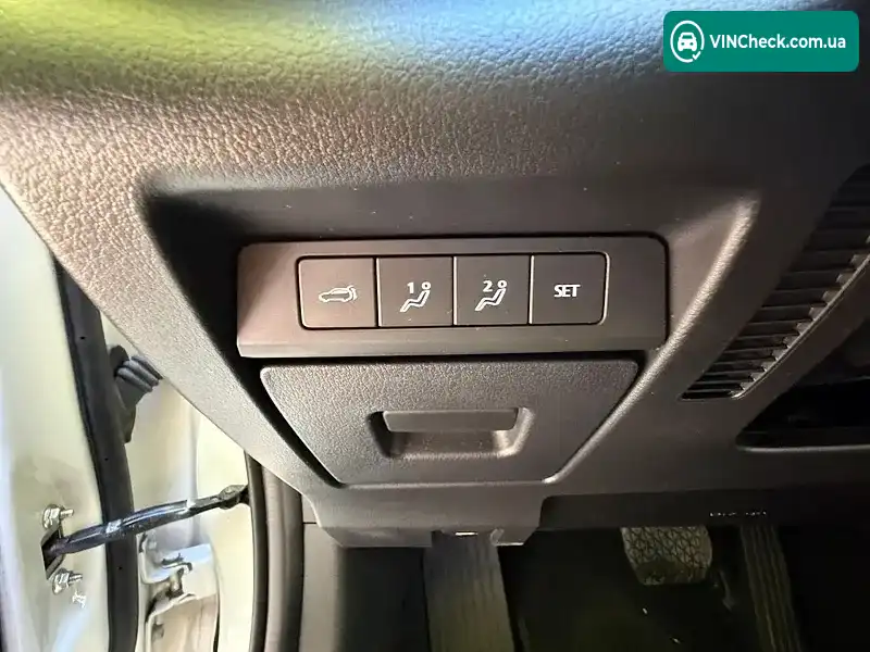 Mazda CX-30 2022, фото з оголошення 2 з 20, VIN 3MVDMBDY9NM428895