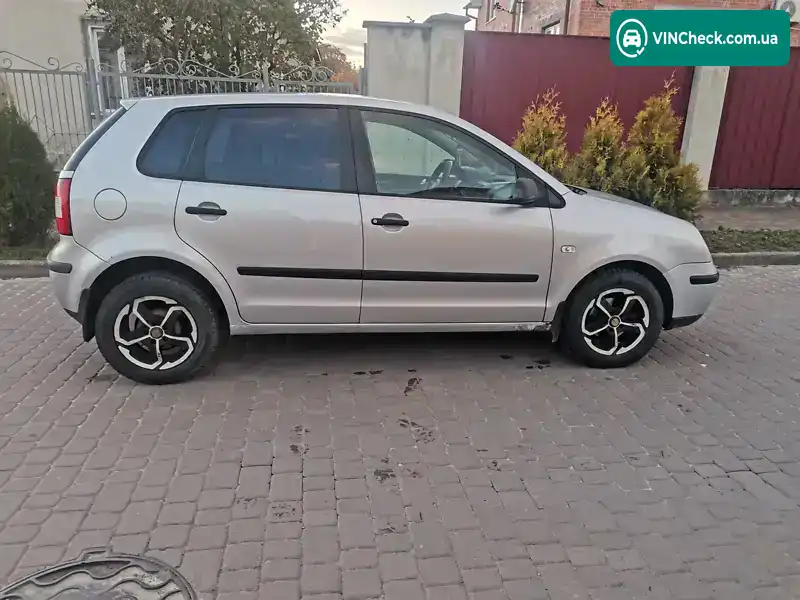 Volkswagen Polo 2004, фото з оголошення 1 з 10, VIN WVWZZZ9NZ4D056983