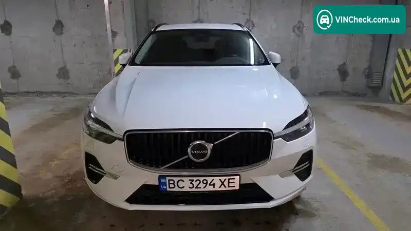 Volvo XC60 2022, фото з оголошення 1 з 20, VIN YV1UZK5VCN1042283