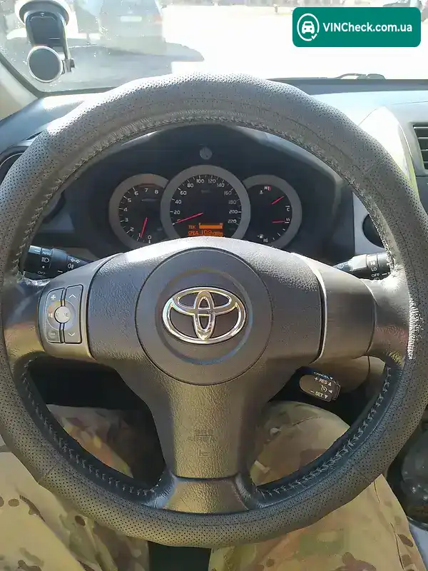 Toyota RAV4 2006, фото з оголошення 2 з 20, VIN JTMBH31V206008238