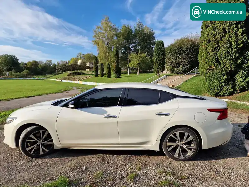 Nissan Maxima 2018, фото з оголошення 1 з 10, VIN 1N4AA6AP5JC394097