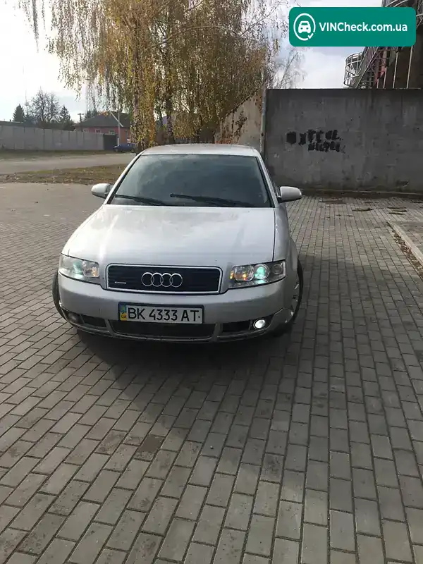 Audi A4 2001, фото з оголошення 1 з 8, VIN WAUZZZ8EZ1A066471