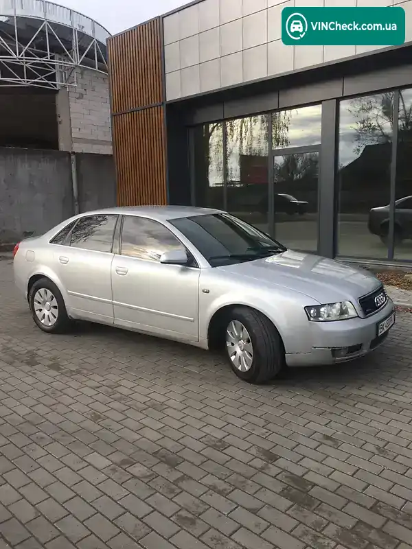 Audi A4 2001, фото з оголошення 2 з 8, VIN WAUZZZ8EZ1A066471
