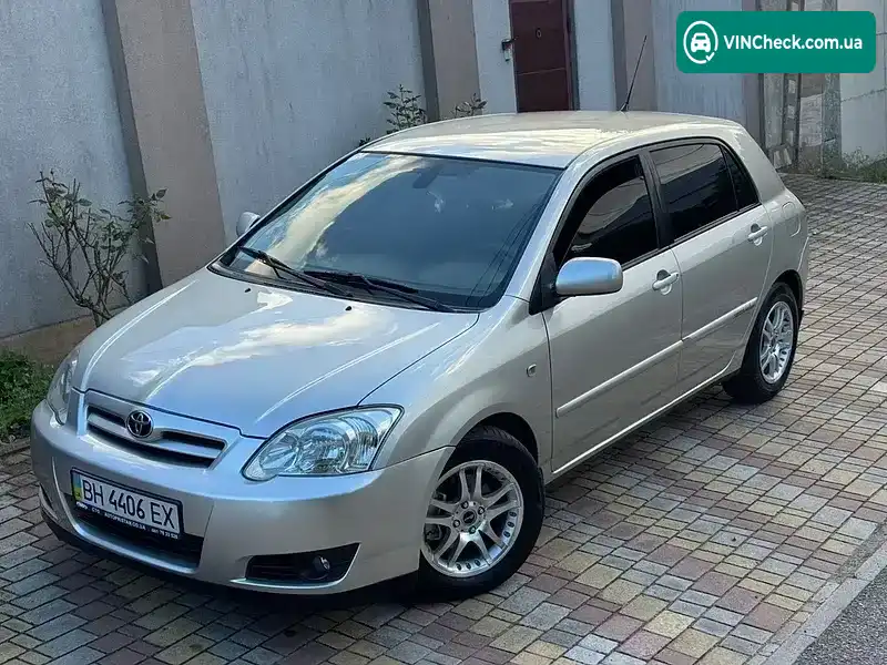 Toyota Corolla 2004, фото з оголошення 1 з 21, VIN JTDKC20E500004388