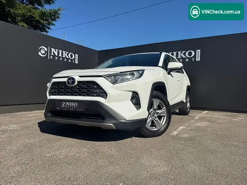 Toyota RAV4 2022, фото з оголошення 1 з 20, VIN JTMR43FV90D028971