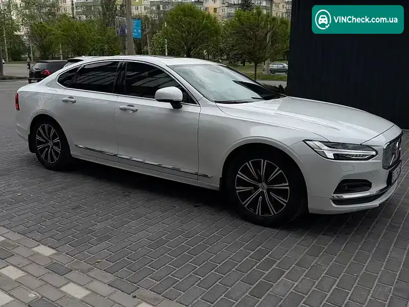 Volvo S90 2020, фото з оголошення 2 з 16, VIN LVYPSK2VCMP098360