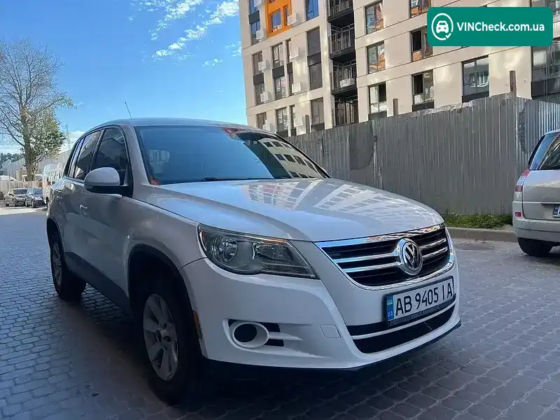 Volkswagen Tiguan 2010, фото з оголошення 1 з 20, VIN WVGAV7AX7AW524993