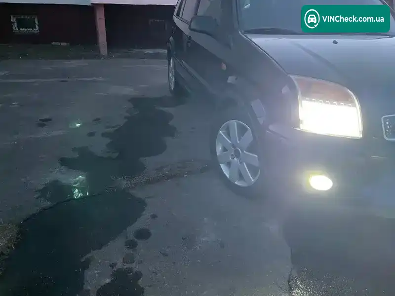Ford Fusion 2009, фото з оголошення 2 з 21, VIN WF0UXXGAJU8C54056