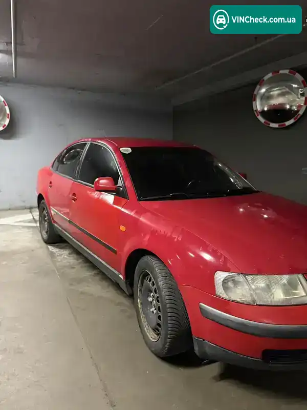 Volkswagen Passat 1997, фото з оголошення 1 з 8, VIN WVWZZZ3BZWP028071