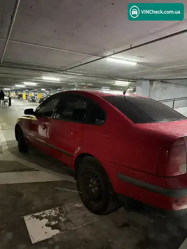 Volkswagen Passat 1997, фото з оголошення 2 з 8, VIN WVWZZZ3BZWP028071