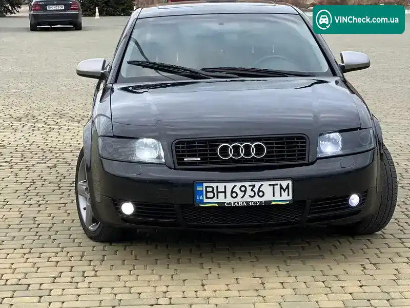 Audi A4 2001, фото з оголошення 2 з 18, VIN WAUZZZ8E72A010049