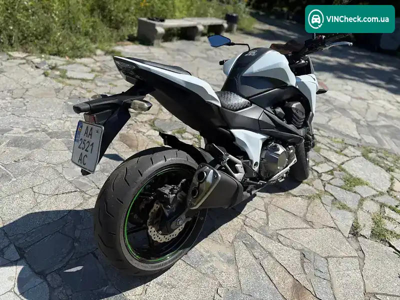 Kawasaki ZR 2015, фото з оголошення 2 з 17, VIN JKBZR800AADA17749