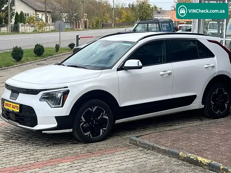 Kia Niro 2024, фото з оголошення 1 з 15, VIN KNDCR3L14R5122255