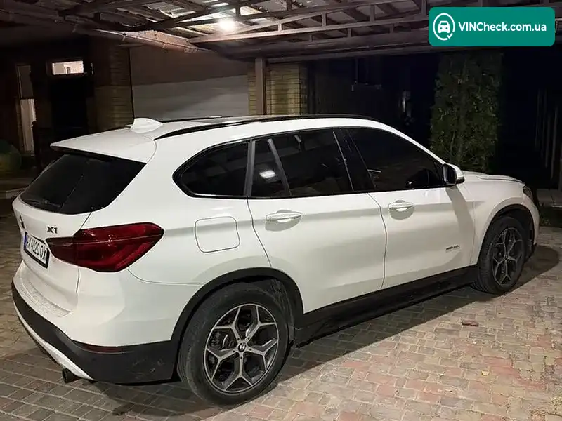 BMW X1 2016, фото з оголошення 2 з 20, VIN WBXHT3Z3XG4A48624