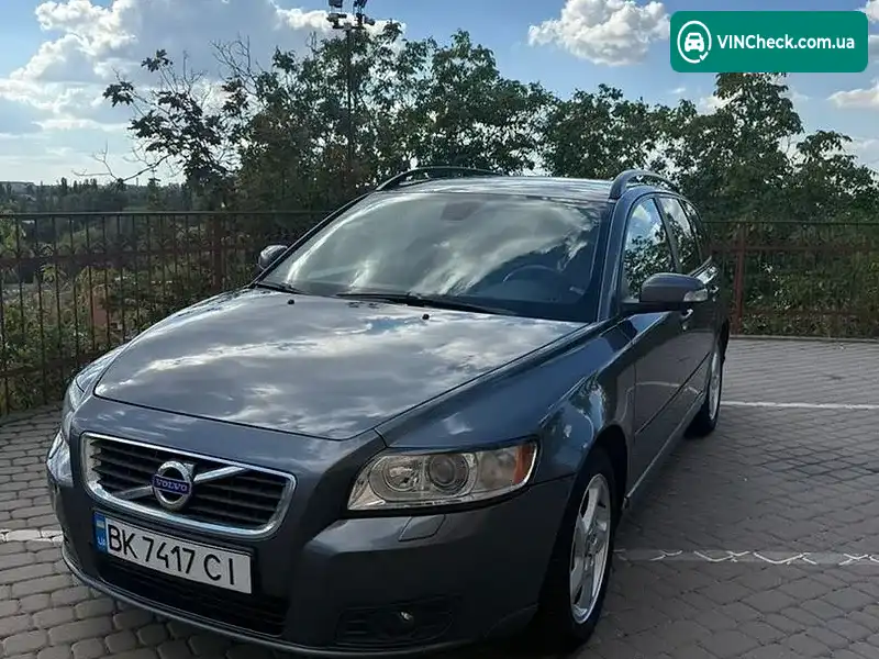 Volvo V50 2008, фото з оголошення 2 з 19, VIN YV1MW755192470598