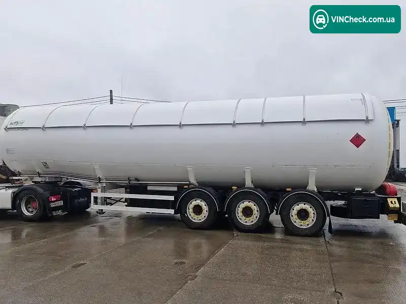 LDS NG 2013, фото з оголошення 2 з 10, VIN SV9NCG480DDBC2636