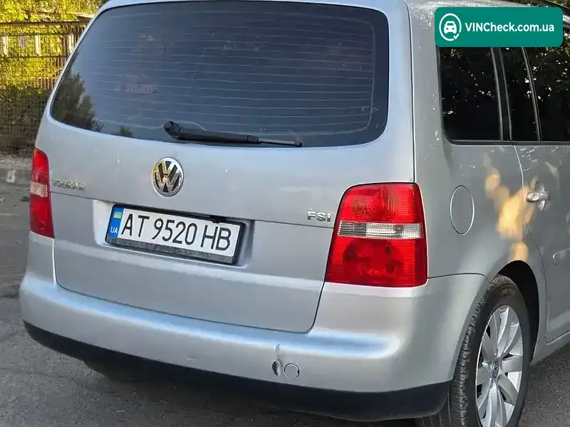 Volkswagen Touran 2004, фото з оголошення 2 з 11, VIN WVGZZZ1TZ5W029852