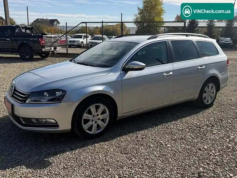 Volkswagen Passat 2012, фото з оголошення 2 з 20, VIN WVWZZZ3CZDE033979