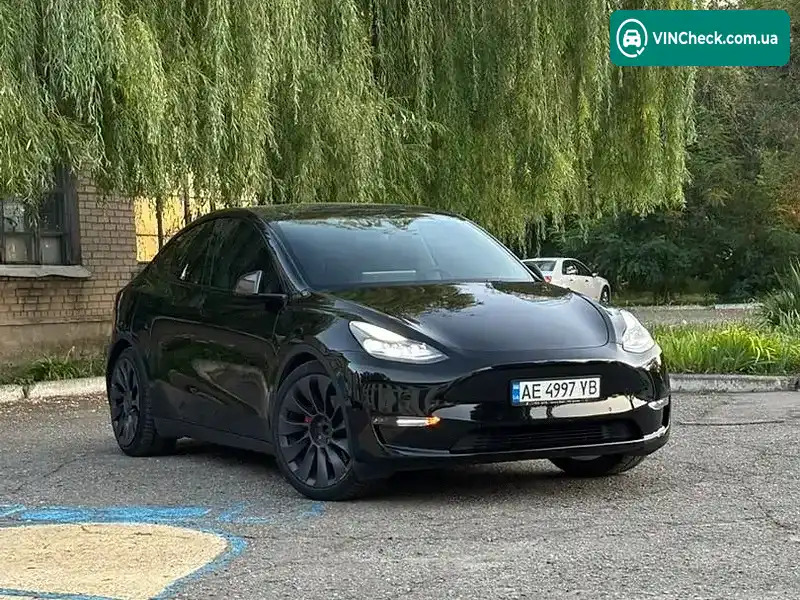Tesla Model Y 2020, фото з оголошення 1 з 17, VIN 5YJYGDEF9LF012155
