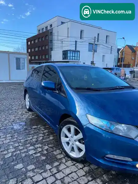 Honda Insight 2011, фото з оголошення 2 з 18, VIN JHMZE2870BS202675