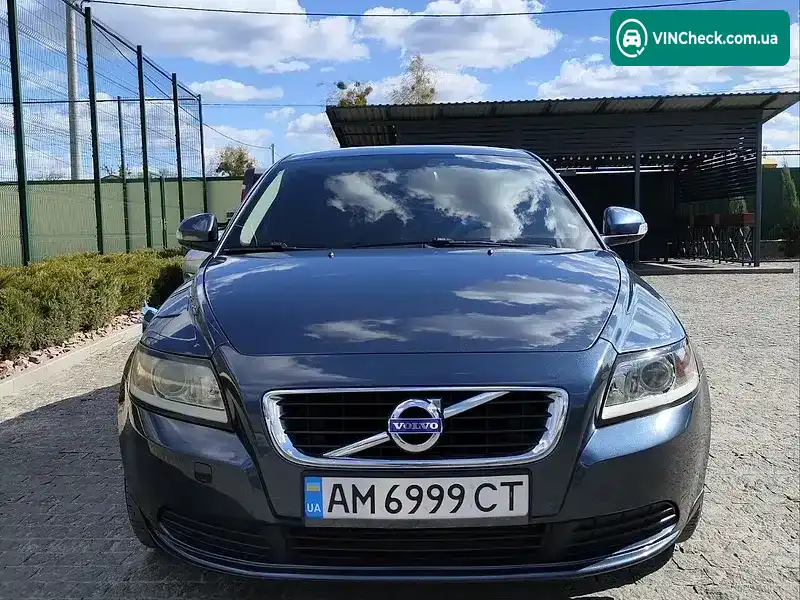 Volvo S40 2010, фото з оголошення 2 з 21, VIN YV1MS84F1B2542211