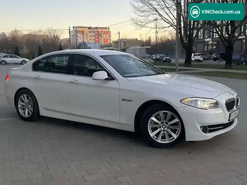 BMW 5 Series 2012, фото з оголошення 2 з 8, VIN WBAXG11090DY81401