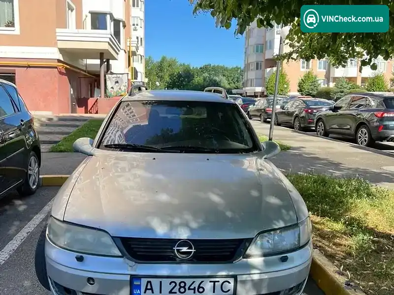 Opel Vectra 2000, фото з оголошення 2 з 14, VIN W0L0JBF3517008030