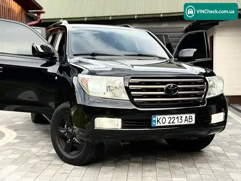 Toyota Land Cruiser 2008, фото з оголошення 1 з 20, VIN JTMCV05J404022477