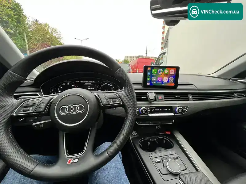 Audi A4 2019, фото з оголошення 2 з 20, VIN WAUGMAF49KN012671