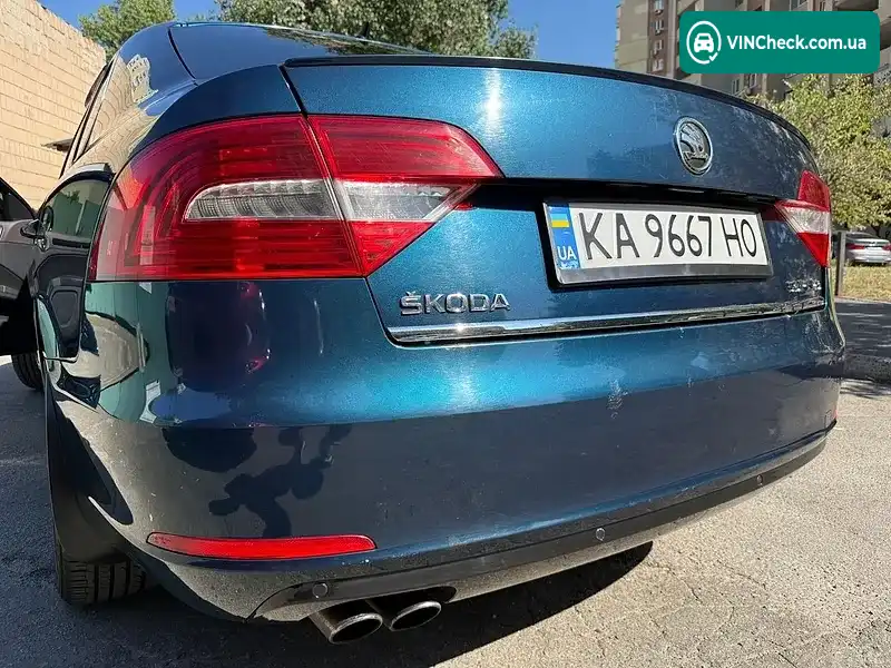 Skoda Superb 2014, фото з оголошення 1 з 20, VIN TMBCF73T2F9015789