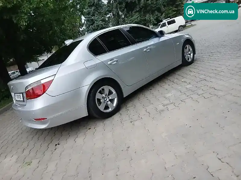 BMW 5 Series 2004, фото з оголошення 2 з 16, VIN WBANA31080B164486