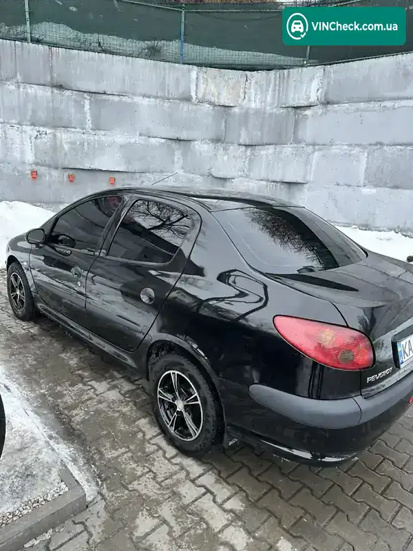 Peugeot 206 2008, фото з оголошення 2 з 12, VIN VF32BKFWA72777497