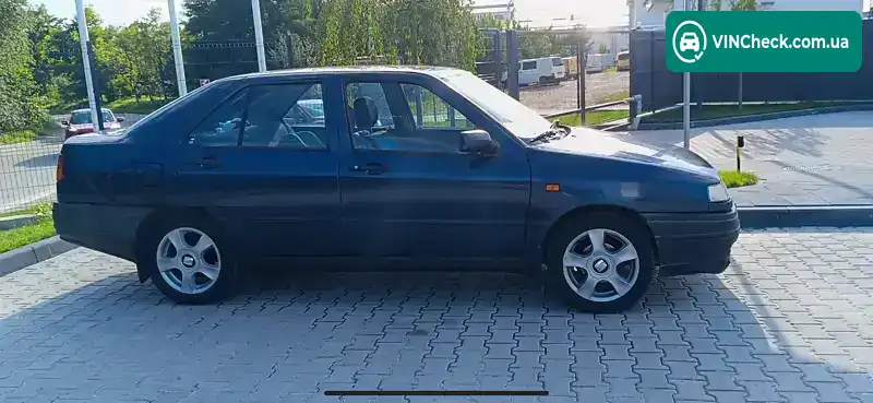 SEAT Toledo 1993, фото з оголошення 1 з 3, VIN VSSZZZ1LZZD210430