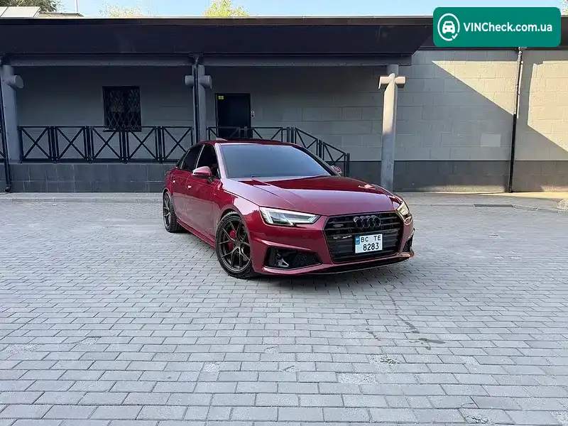 Audi A4 2019, фото з оголошення 1 з 20, VIN WAUENAF48KA047343