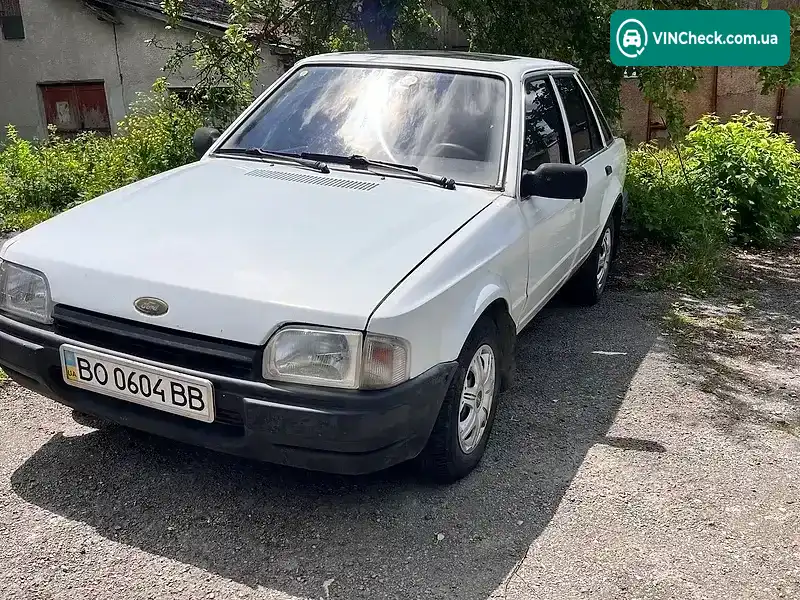 Ford Escort 1988, фото з оголошення 2 з 9, VIN WF0AXXGCAAJB58327