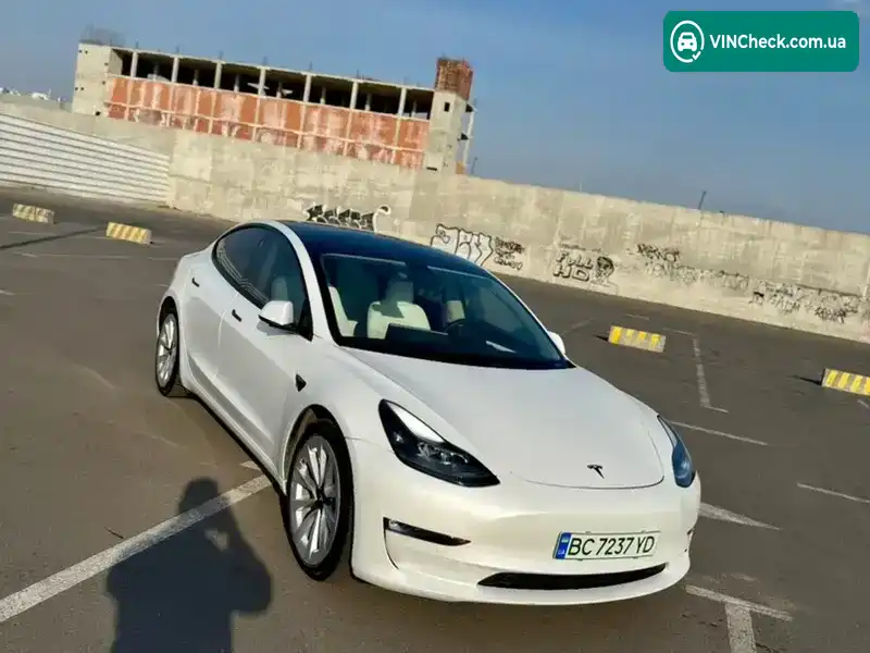 Tesla Model 3 2021, фото з оголошення 1 з 21, VIN 5YJ3E1EB2MF936109
