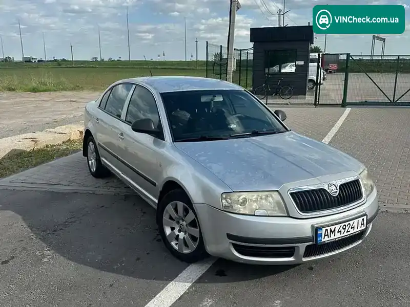 Skoda Superb 2006, фото з оголошення 1 з 9, VIN TMBDL23U57B300134