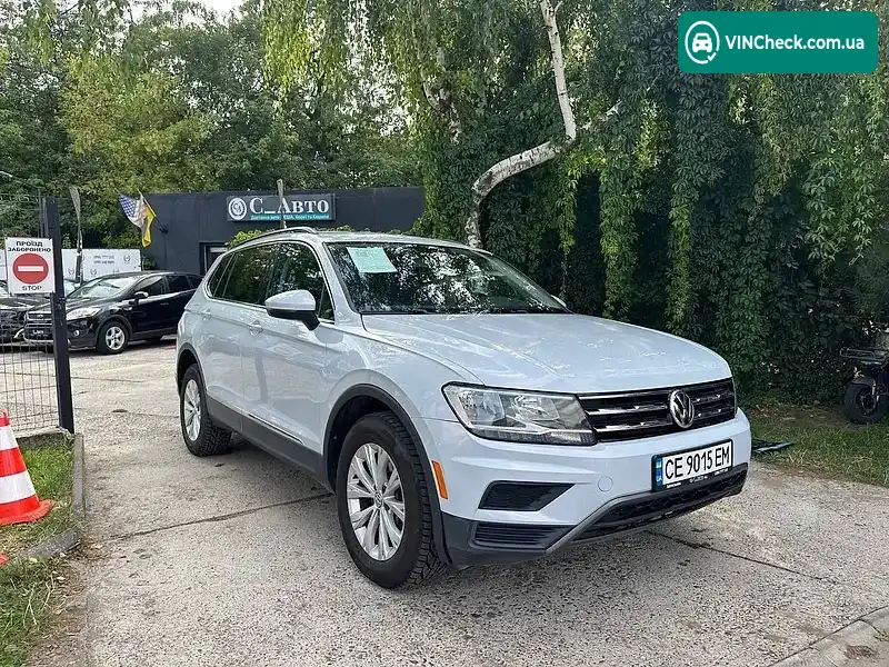 Volkswagen Tiguan 2018, фото з оголошення 1 з 20, VIN 3VV3B7AX8JM170506