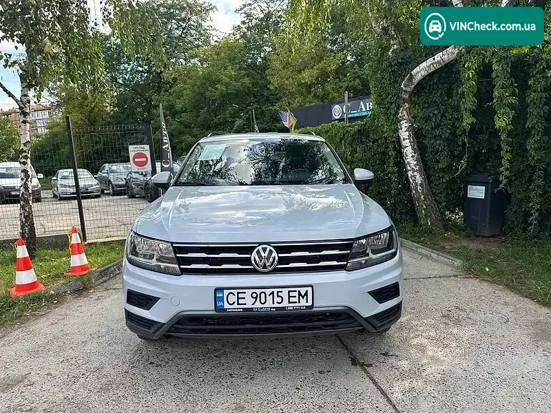 Volkswagen Tiguan 2018, фото з оголошення 2 з 20, VIN 3VV3B7AX8JM170506