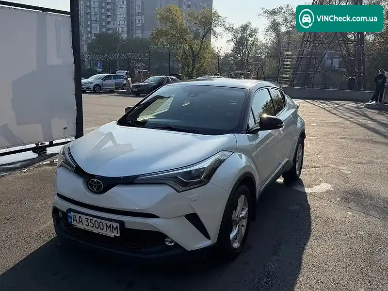 Toyota C-HR 2018, фото з оголошення 1 з 12, VIN NMTKY4BXX0R053660