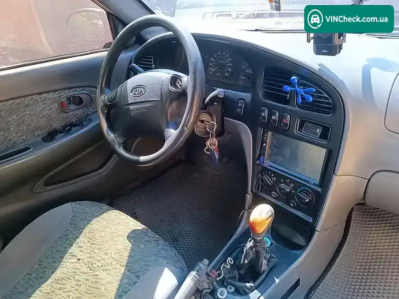 Kia Shuma 2000, фото з оголошення 2 з 8, VIN KNEFB2422Y5420240