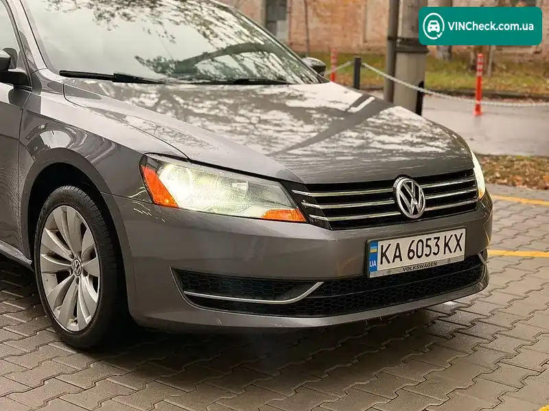 Volkswagen Passat 2014, фото з оголошення 1 з 20, VIN 1VWAT7A36EC064513