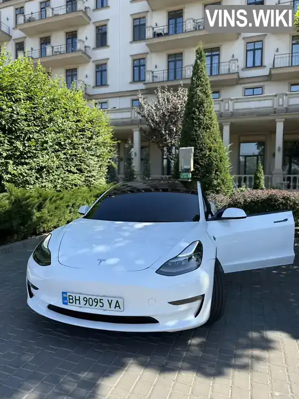 Tesla Model 3 2022, фото з оголошення 2 з 19, VIN 5YJ3E1EB7NF311111