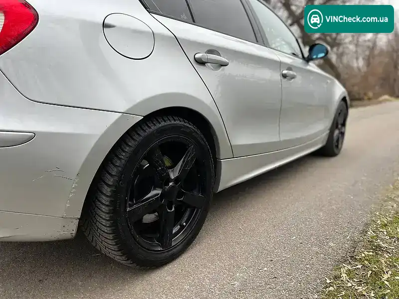 BMW 1 Series 2006, фото з оголошення 2 з 20, VIN WBAUG510X0PV34426