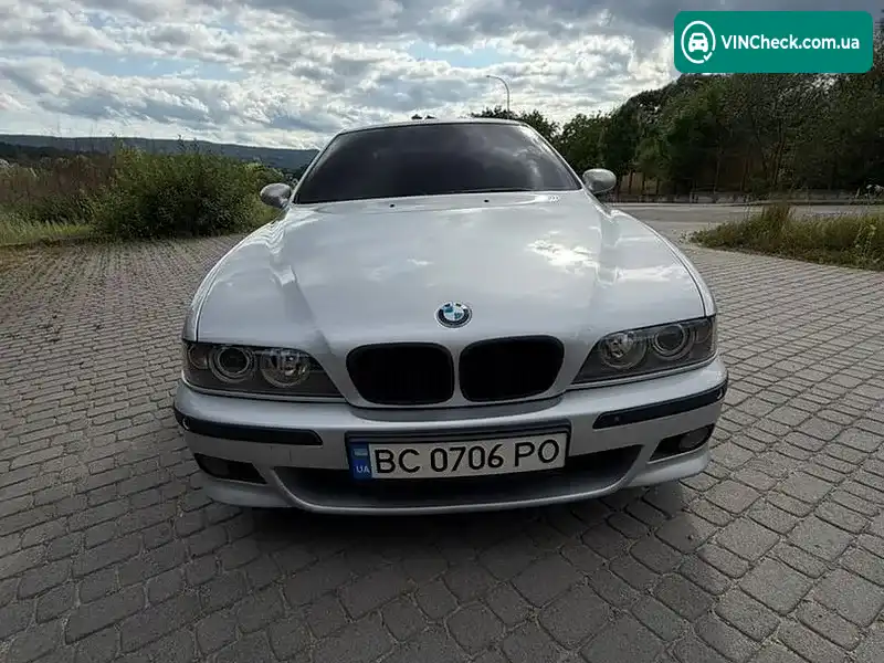 BMW 5 Series 2002, фото з оголошення 2 з 12, VIN WBADL810X0GX65744